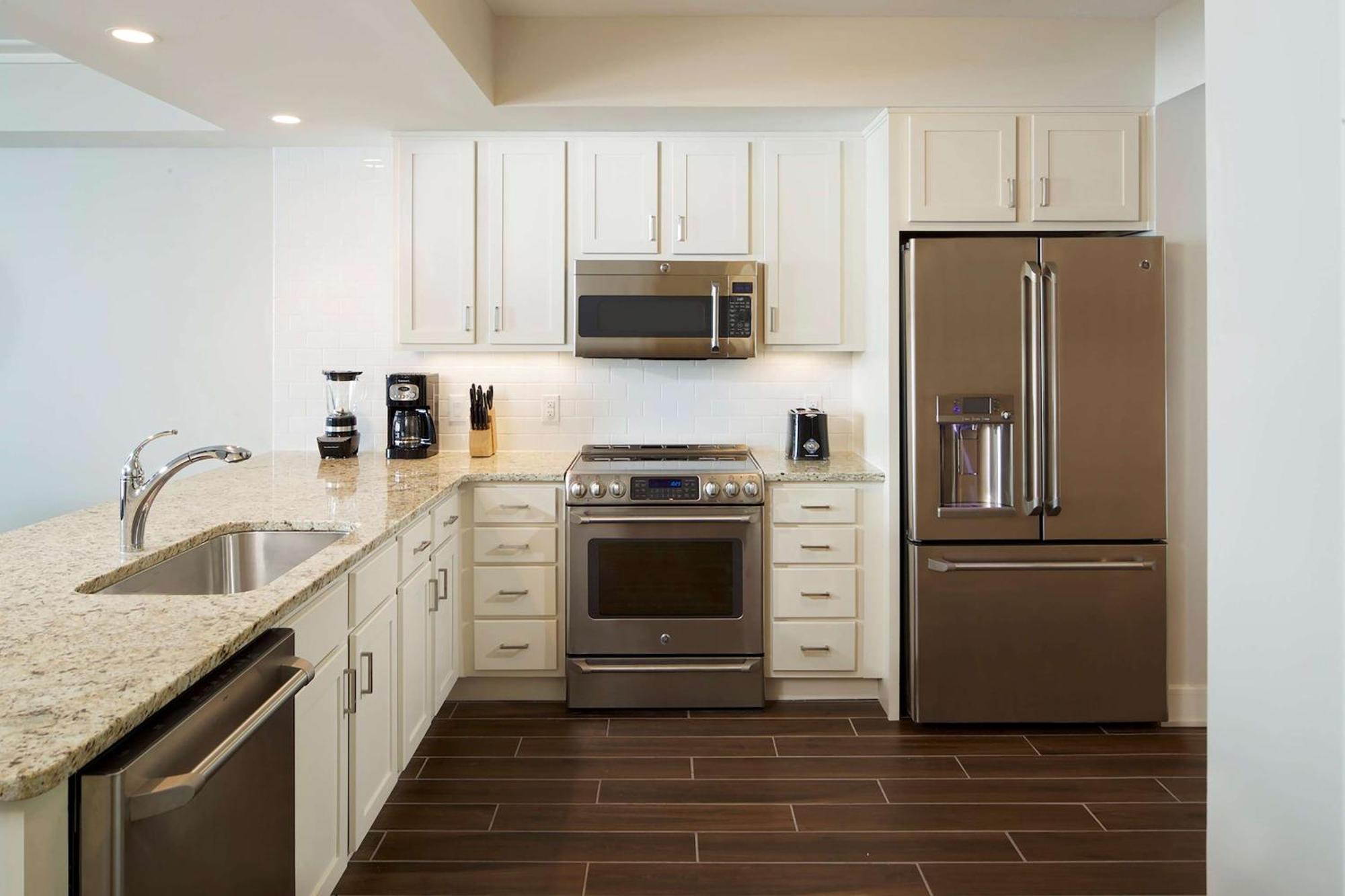 Two-Bedroom Suite with One King Bed and Two Double Beds - Oceanfront/Hearing Accessible